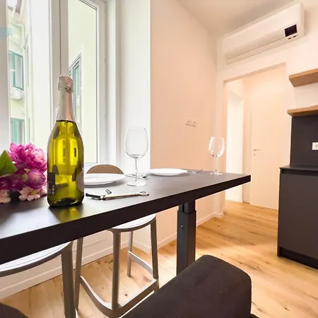 Appartamento Imbriani 2b Tirabora Short Rent *